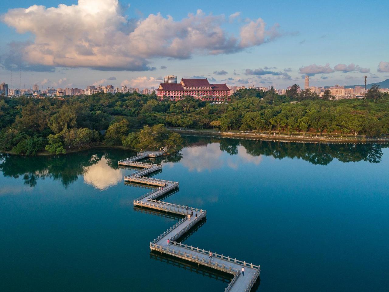 The Grand Hotel Καοσιούνγκ Εξωτερικό φωτογραφία